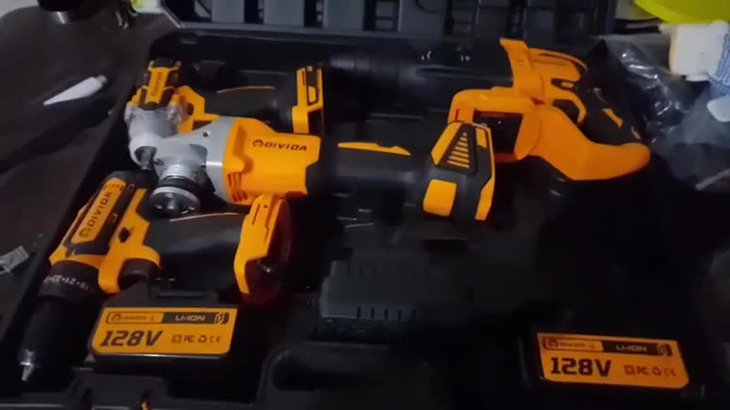 foto de Kit Multi ferramentas 4 Em 1 48V Sem Fio Com 2 Baterias Furadeira Parafusadeira Martelete Esmerilhadeira Chave De Impacto Com Maleta Alta Potência Uso Profissional Doméstico Multiferramentas Hardline