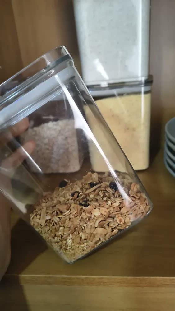 foto de Kit 4 Potes Herméticos 1 Litro Porta Mantimentos De Cozinha Trasnparente