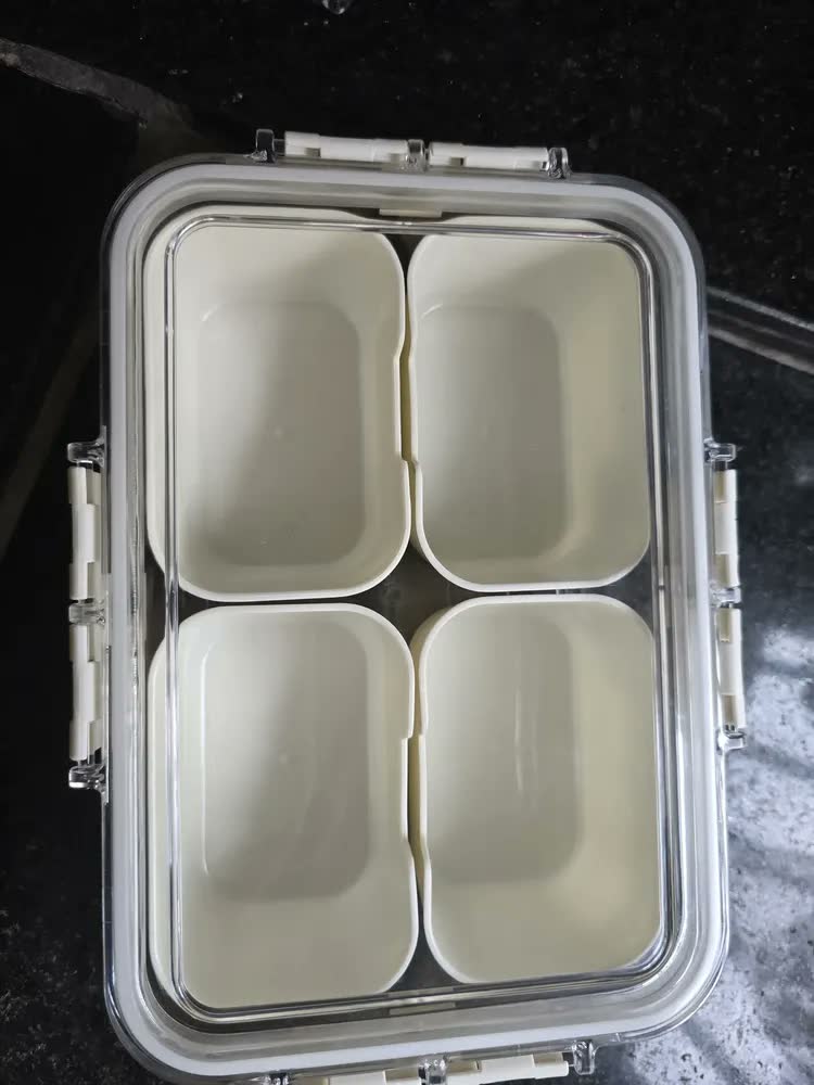 foto de Pote Hermético 4 Divisórias Organizador De Geladeira Prático Conserva Alimentos Frutas Legumes Multiuso Cozinha