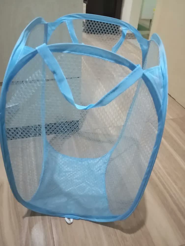 foto de Cesto Flexível Para Roupa Suja Brinquedos Multiuso 36x36x58cm Cor Azul Claro Fácil De Guardar Compacto Casa Laura Enxovais