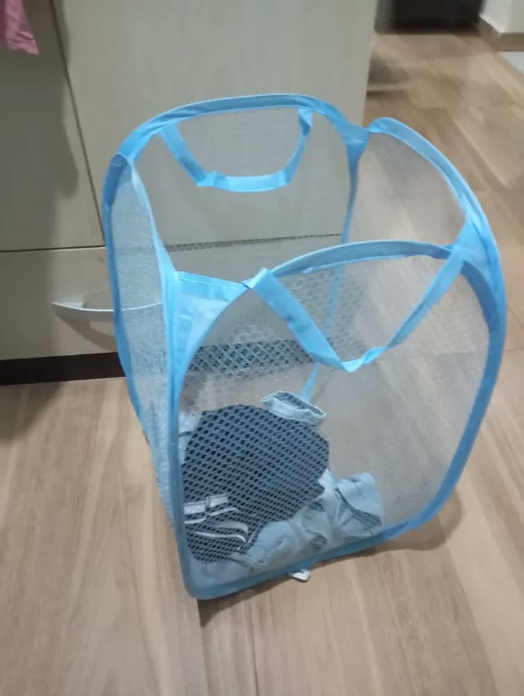 foto de Cesto Flexível Para Roupa Suja Brinquedos Multiuso 36x36x58cm Cor Azul Claro Fácil De Guardar Compacto Casa Laura Enxovais