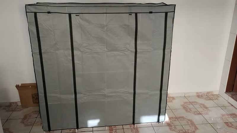 foto de Guarda Roupa Dobrável Organizador Portátil Armário Grande