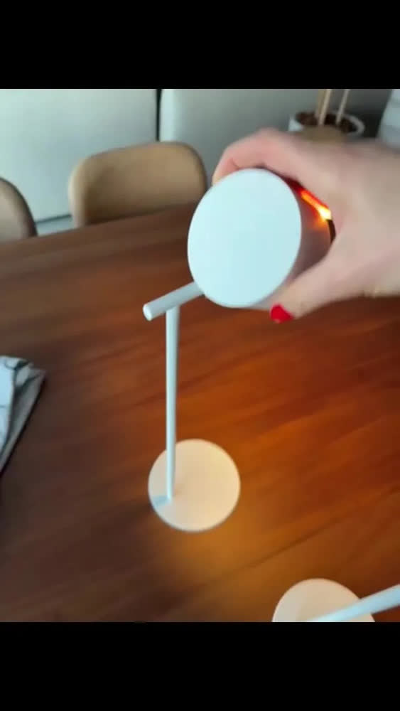 foto de Luminária Mesa Cabeceira Touch 3 Cores Sem Fio Imã Parede Preto 5v