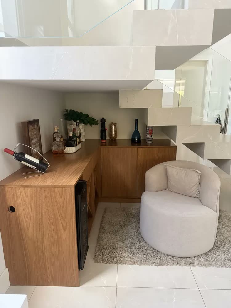 foto de Poltrona Sala Orgânica Confortável Reforçada Bouclé Quarto