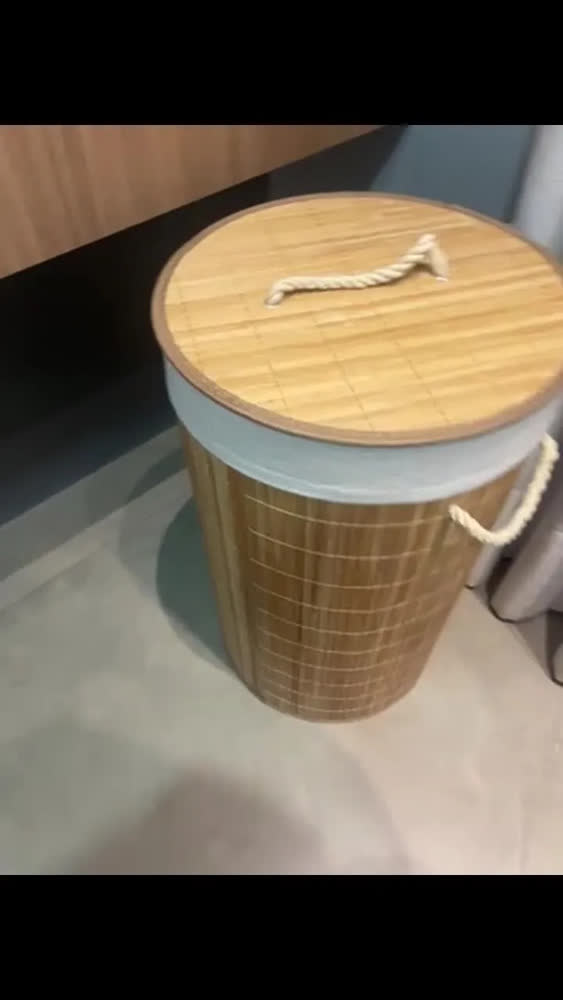 foto de Cesto De Roupa Com Tampa 47 Litros Ou Martiplast Cor Chumbo