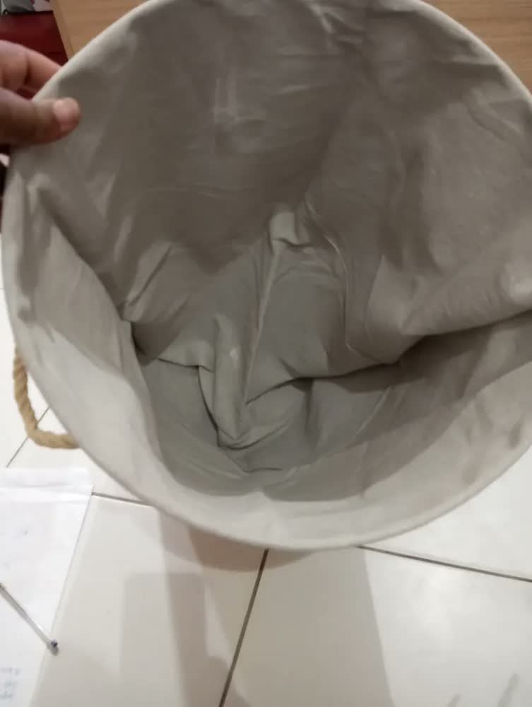 foto de Cesto De Roupa Com Tampa 47 Litros Ou Martiplast Cor Chumbo