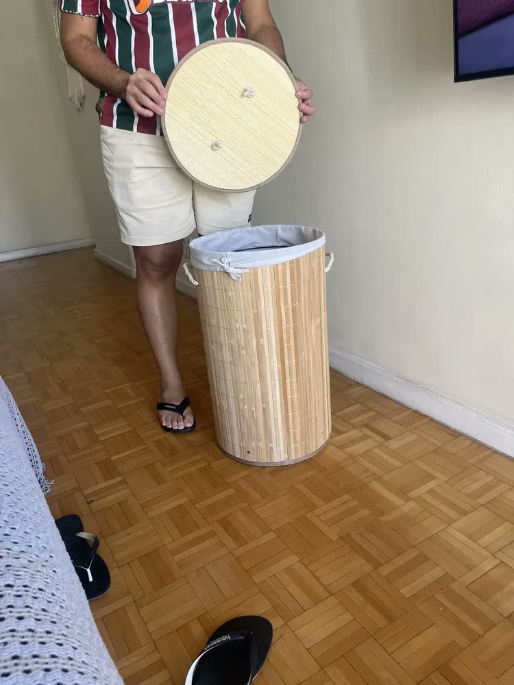 foto de Cesto De Roupa Com Tampa 47 Litros Ou Martiplast Cor Chumbo