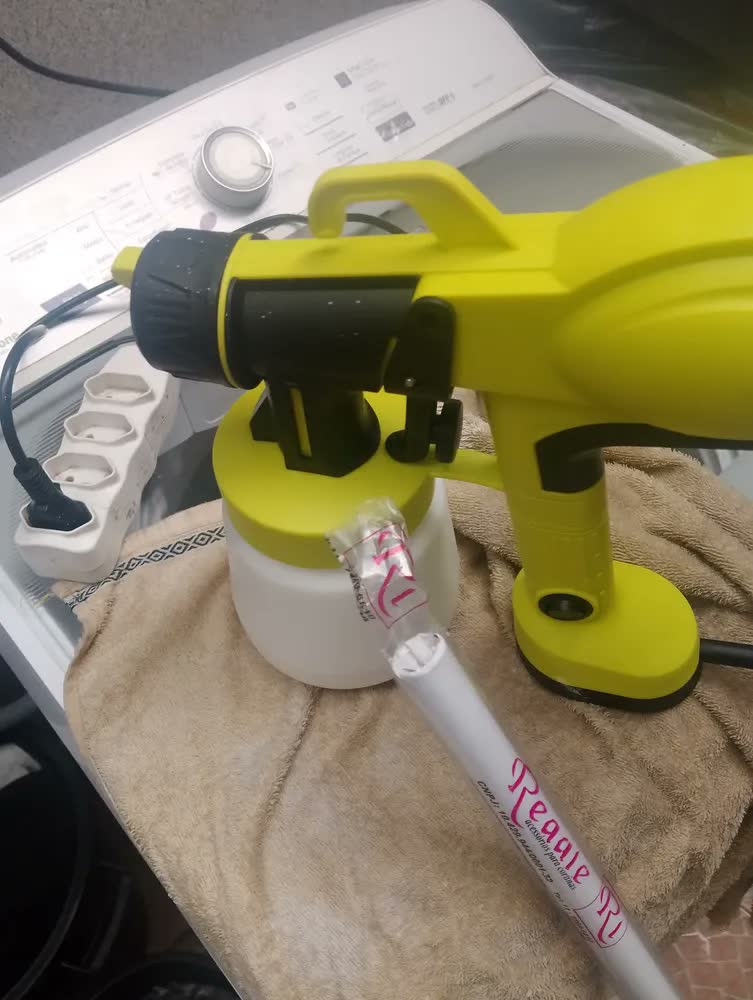foto de Pistola De Pintura 800w Real Elétrica Profissional Pulverizador De Tinta 800ml Bico 2.0mm Alta Viscosidade 80 Din-s 38000rpm Desoon