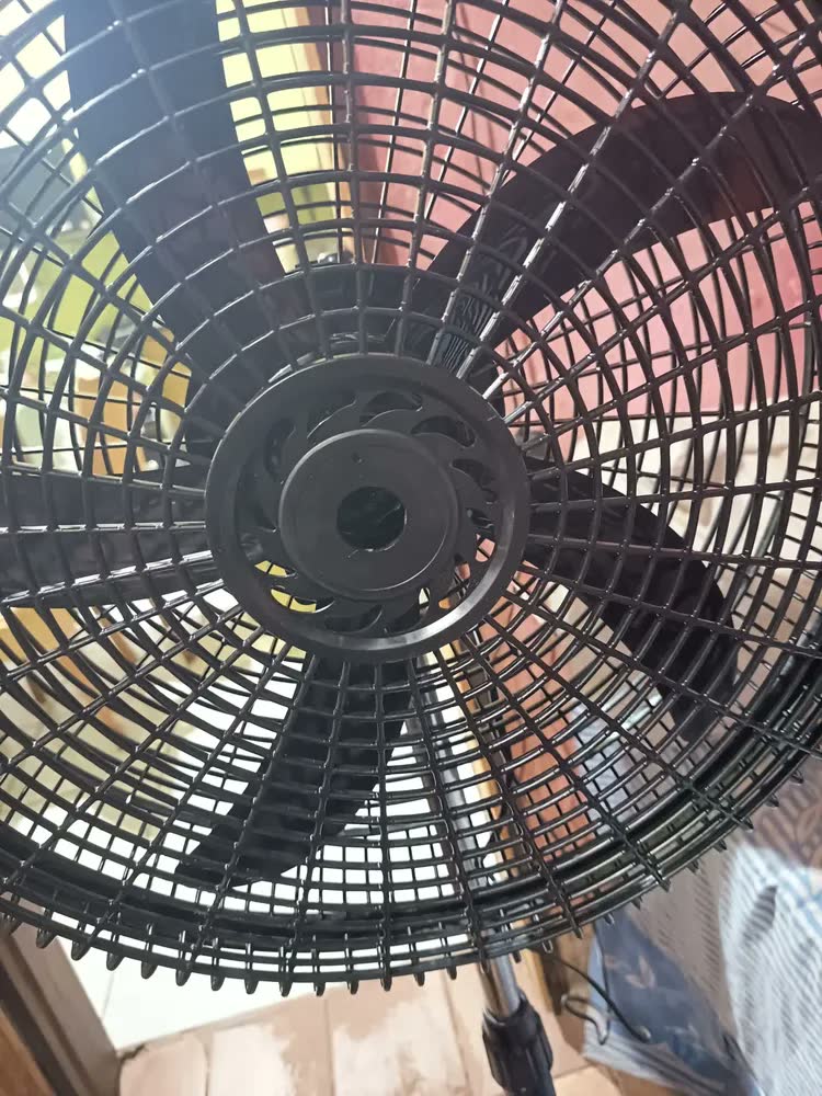 foto de Ventilador De Coluna Pedestal 5 Pás 50cm 3 Velocidades 50 Cm Preto Plástico 5