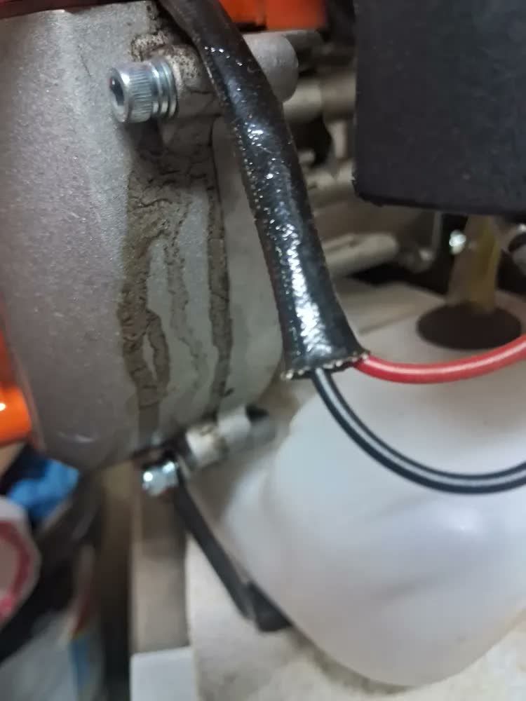 foto de Roçadeira A Gasolina Profissional 2 Tempos 75cc 5x1 Nakasaki