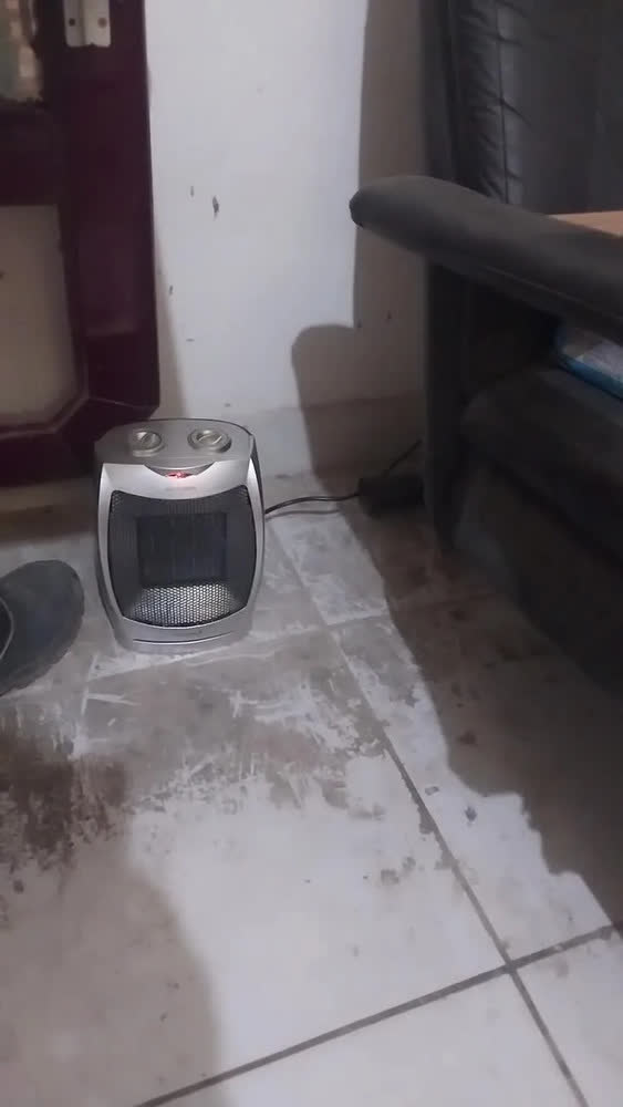 foto de Aquecedor Cerâmico 1300w 220v Portátil Compacto Casa