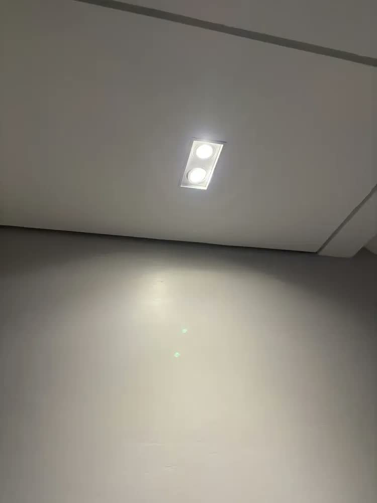 foto de Spot Duplo Par20 Embutido Recuado Branco + Lâmpada 4000k Branco - Neutro