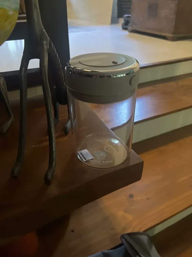 foto de Pote Hermético E Data Vácuo Café Condimento 1100ml E Anti-umidade para Conservação À Prova e Vedado Café, Grãos e Chá e Nozes Frescor vidro de borossilicato alto