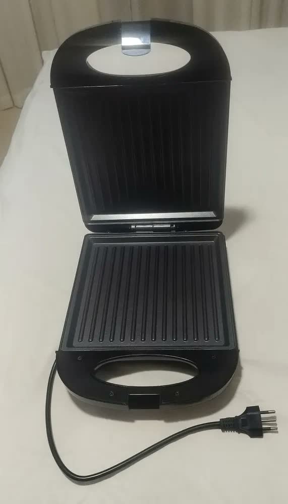 foto de Sanduicheira Elétrica Grande 4 Lanches 1200w Misteira Eletrica Sanduicheira Grill 3 Em 1