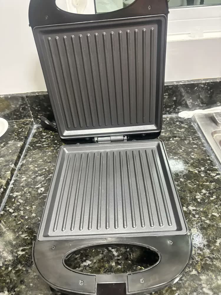 foto de Sanduicheira Elétrica Grande 4 Lanches 1200w Misteira Eletrica Sanduicheira Grill 3 Em 1
