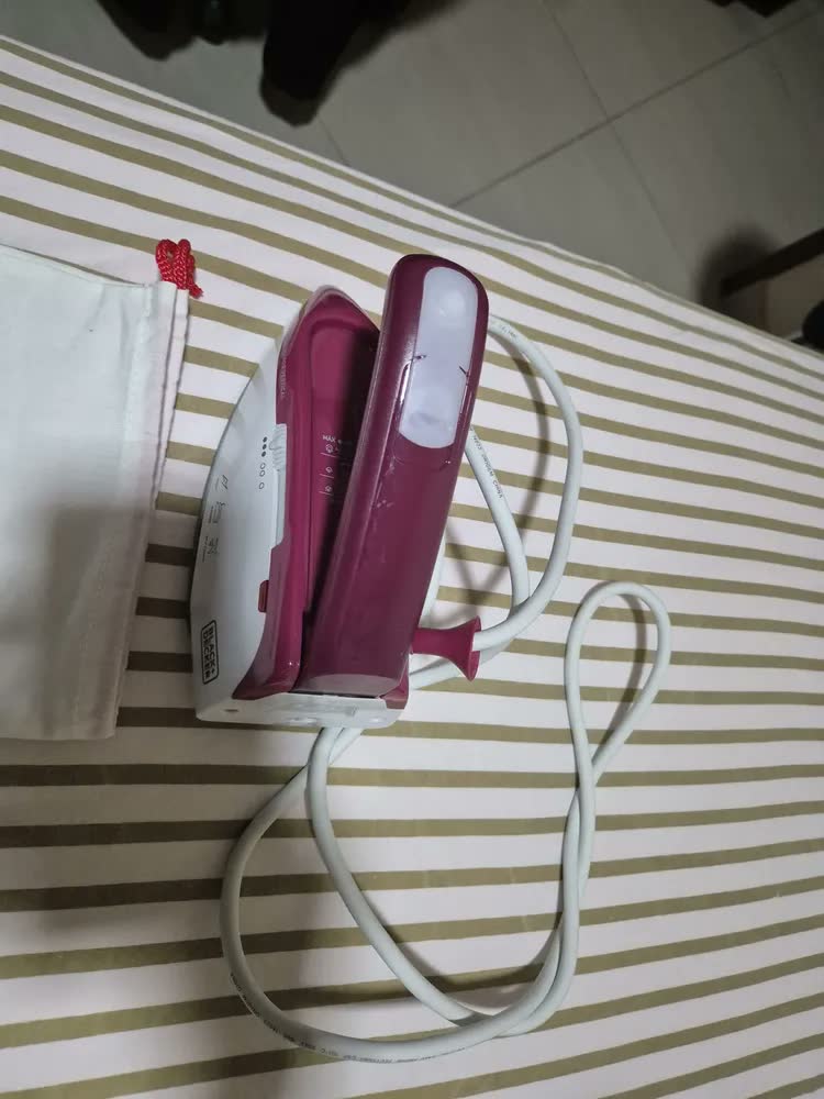foto de Ferro De Viagem Portátil Bivolt A Vapor Para Roupa Mini Ferro Dobrável A Vapor A Seco De Passar Roupa Leve Compacto Pequeno Bivolt