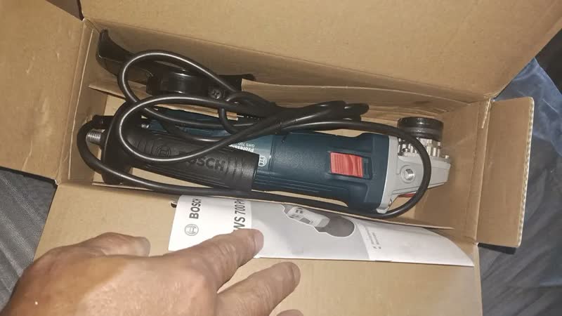 foto de Kit Esmerilhadeira Bosch Gws 700 710w 110v + 3 Discos Metal Azul