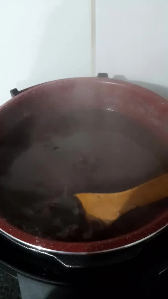foto de Panela Pressão Britânia Bpp06p cor preto