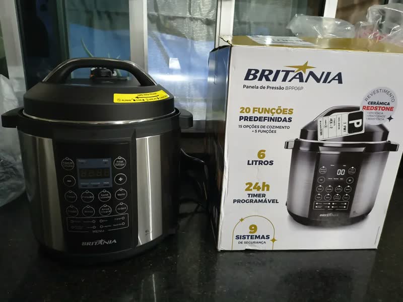 foto de Panela Pressão Britânia Bpp06p cor preto