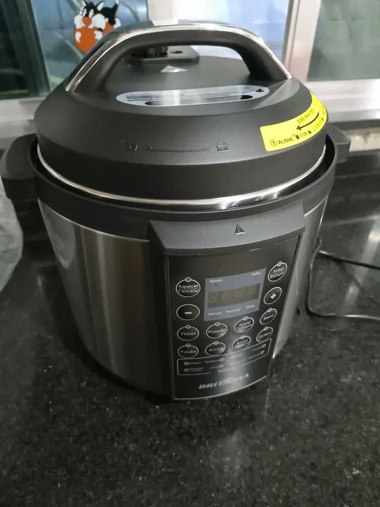 foto de Panela Pressão Britânia Bpp06p cor preto