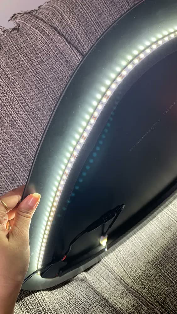 foto de Espelho Orgânico 60x40cm Iluminado Com Led Frio Touch Screen Moldura Orgânico Led Quente Touch