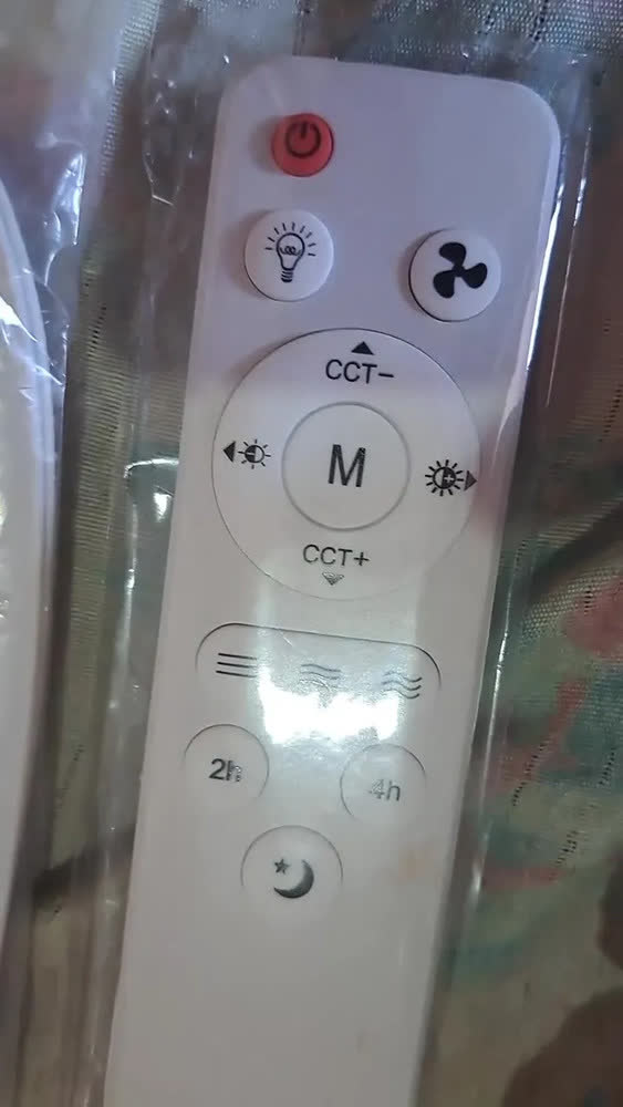 foto de Ventllador De Teto Lâmpada Led E27 Ajustável Bivolt