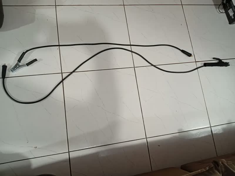 foto de Maquinas de Solda Inversora 300a 3 Em1 Mig Tig Mma Bivolt 110/220v Portátil Profissional Com Display Digital +Acessórios