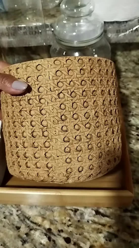 foto de Cachepot Decorativo Palhinha Mesa Chão Em Cimento Luxo Cachepot Vaso Rattan Alto Relevo Tramas