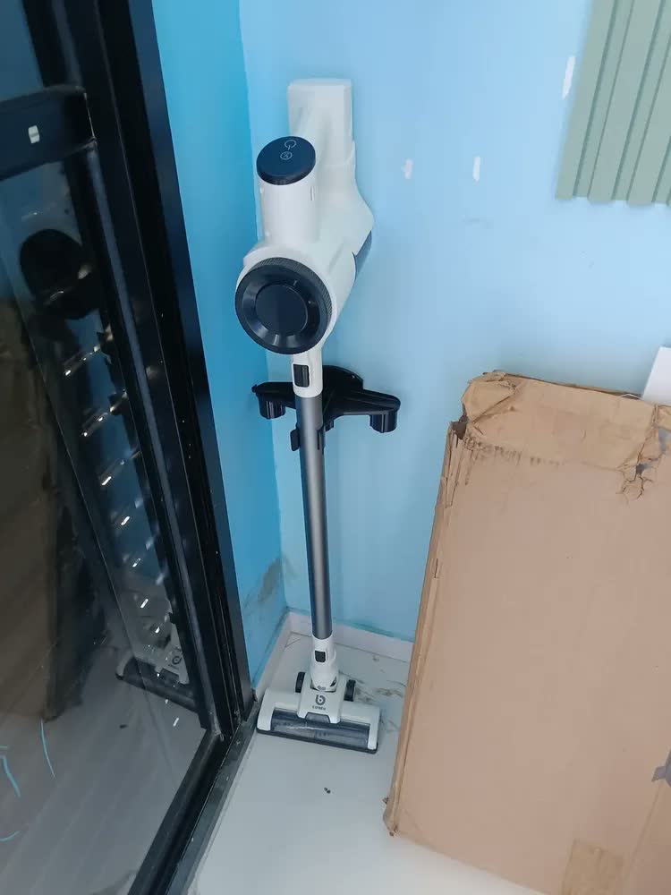 foto de Aspirador de po vertical portatil sem fio para casa carro branco