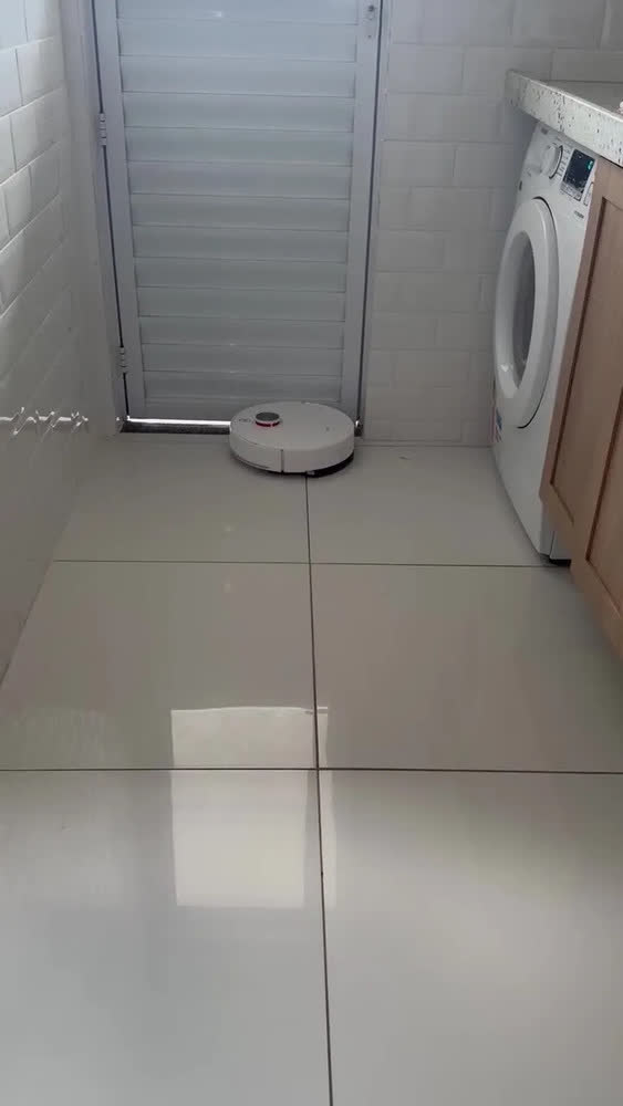 foto de Robô Aspirador Xiaomi S40 10000pa Ultra Potente Bivolt Branc Branco