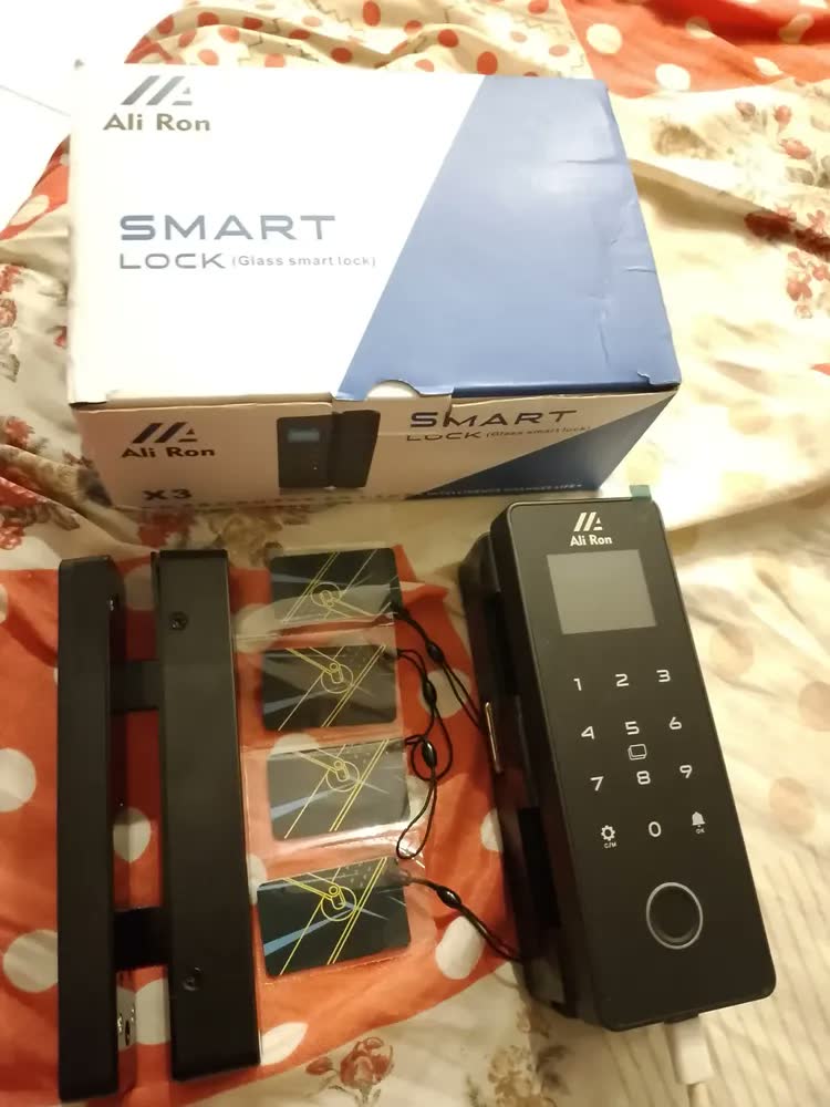 foto de Fechadura Digital Smart Sobrepor Porta Correr Deslizante App De Vidro Ou Madeira Até 1,5 Cm Filha Dupla Ou Embutir A Parte Do Batente