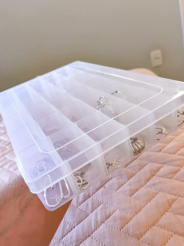 foto de Caixa Organizadora Com 36 Divisórias Grande Transparente para Componentes