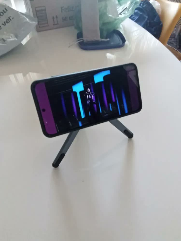 foto de Suporte Magnético De Mesa Portáti Para Notebook E Celular Preto