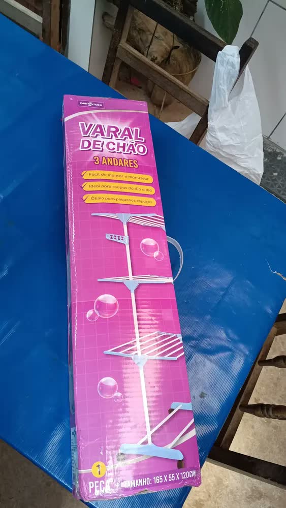 foto de Varal De Chão Dobrável Com Rodinhas 3 Andares Reforçados E Retráteis Cinza