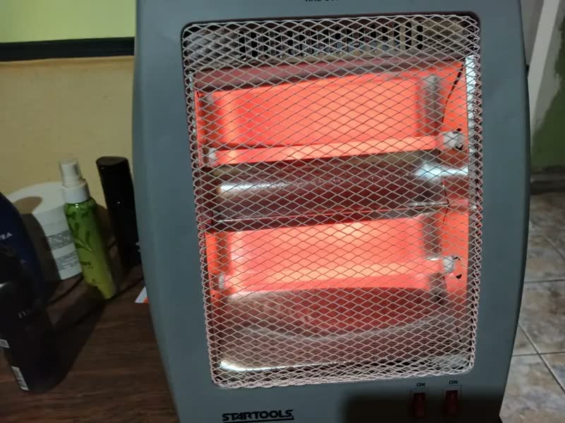 foto de Aquecedor De Ambiente 800w rápido aquecimento cinza