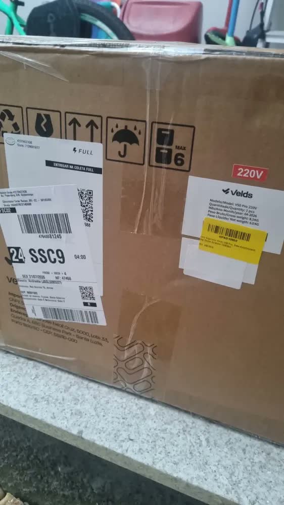 foto de Robô Aspirador Velds V50 Pro, Base Autolimpante Mop Duplo Giratório 10000pa Mapeamento Avançado, Branco