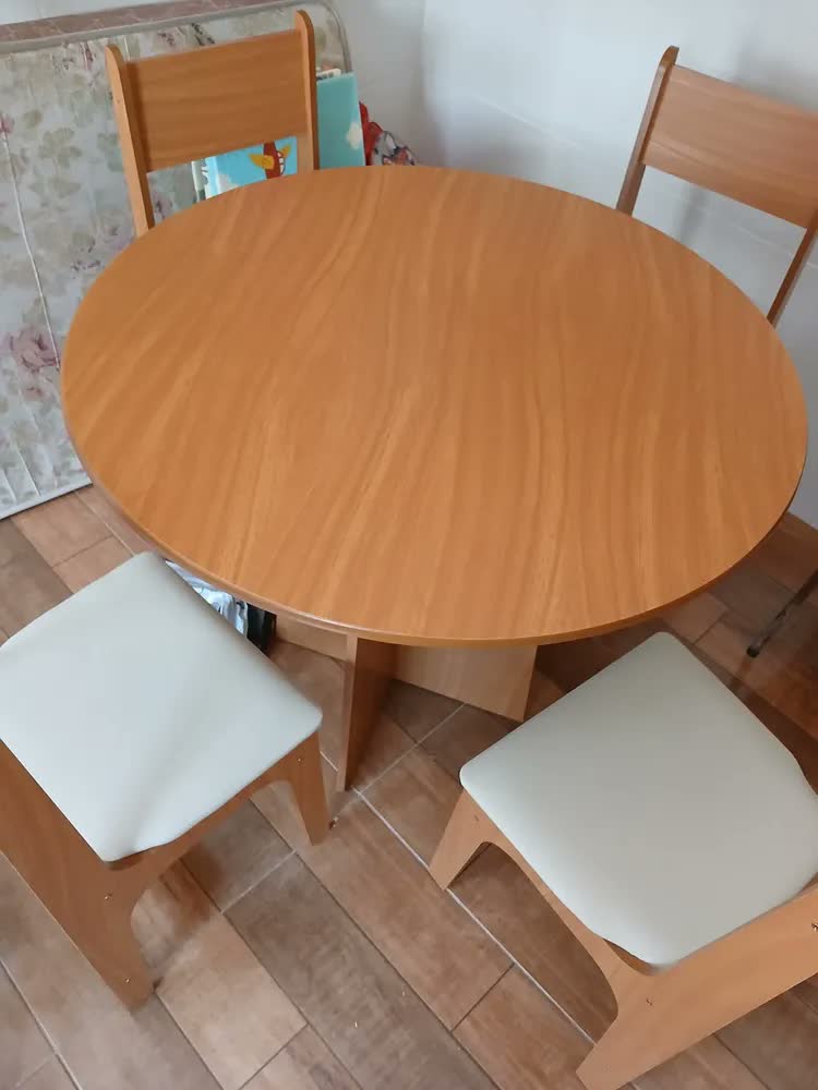 foto de Conjunto Mesa Redonda Art Panta Nature Com 4 Cadeiras Inova Para Cozinha Sala De Jantar