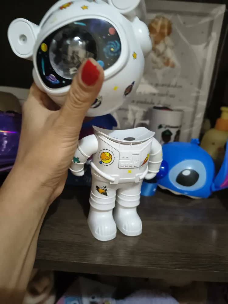 foto de Projetor Astronauta Galaxia Estrelas Nebulosa Led Luz Noturna Rotativo Bluetooth Caixa De Som Controle Remoto Timer Quarto Infantil Ambiente Relaxante Bivolt Presente MidiaFone