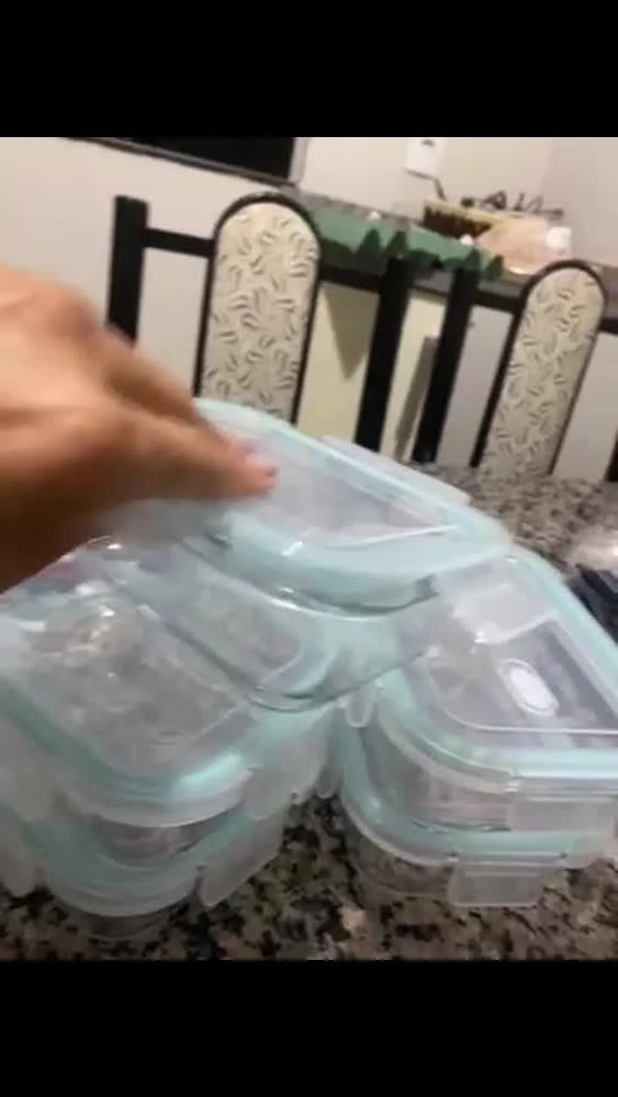 foto de Jogo 5 Potes 700ml De Vidro Hermetíco Refratário Marmita Com Tampa Hgic