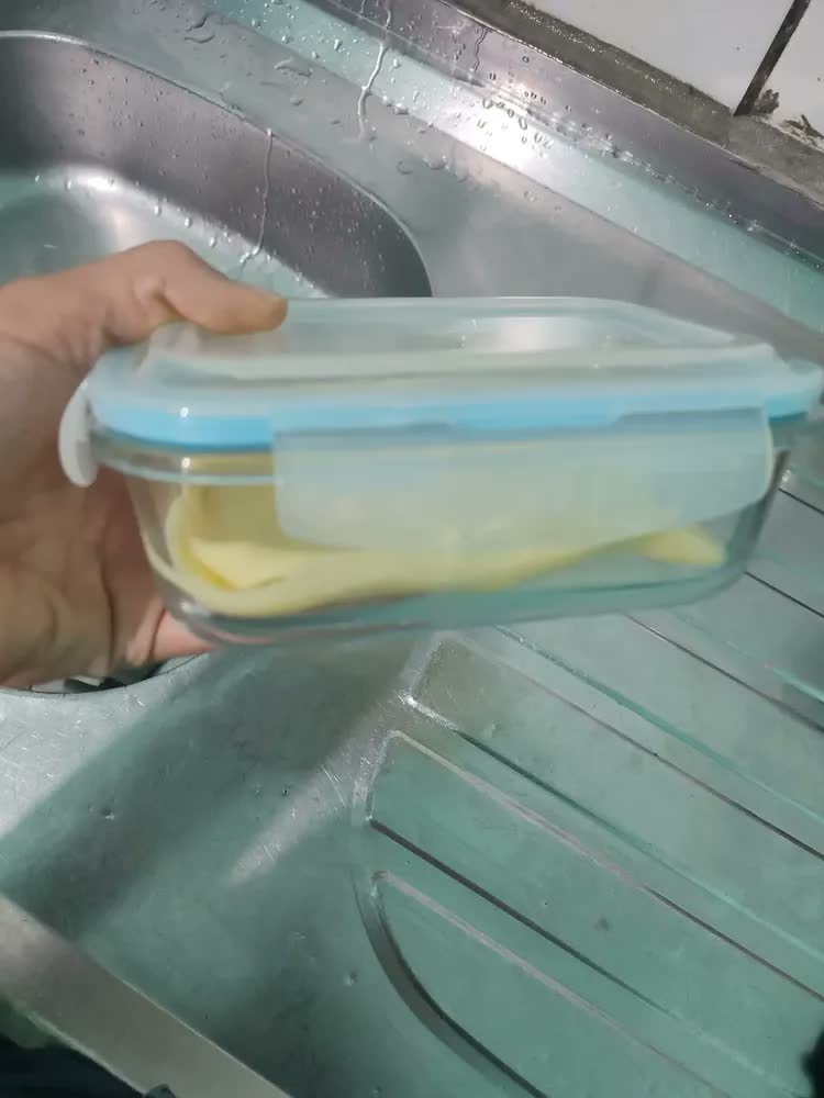 foto de Conjunto 2 Potes 640ml Vidro Hermético 4 Travas Marmita Sortido