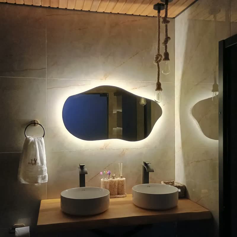 foto de Espelho Orgânico Luz Led Quente A90xl50 De Parede Premium