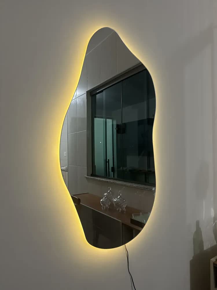 foto de Espelho Orgânico Luz Led Quente A90xl50 De Parede Premium