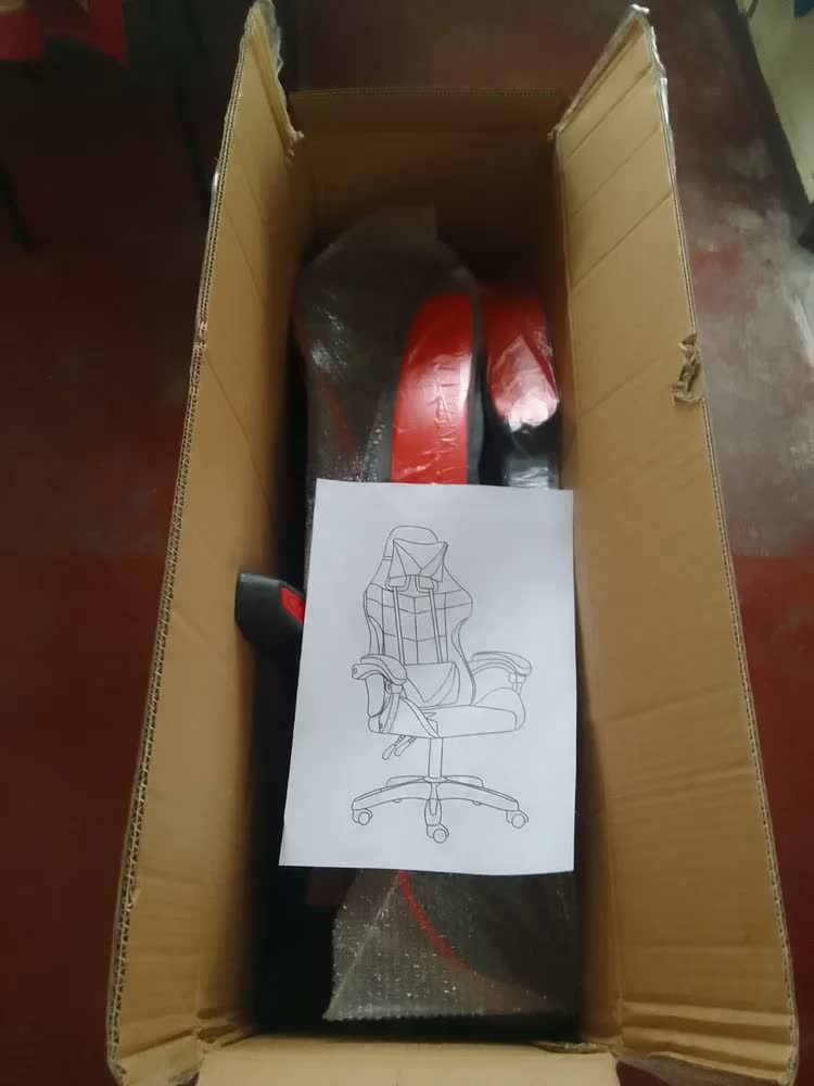 foto de Cadeira De Escritório Giant Gamer Ergonômica Giratória Couro Preto/preto Couro Sintético