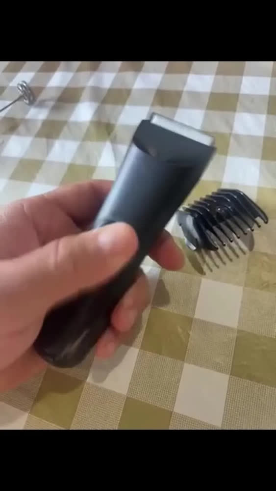 foto de FALLOVE Aparador De Pelos Masculino Eletrico Para Virilha E Corpo Com Luz Led Usb Com Lamina Reserva