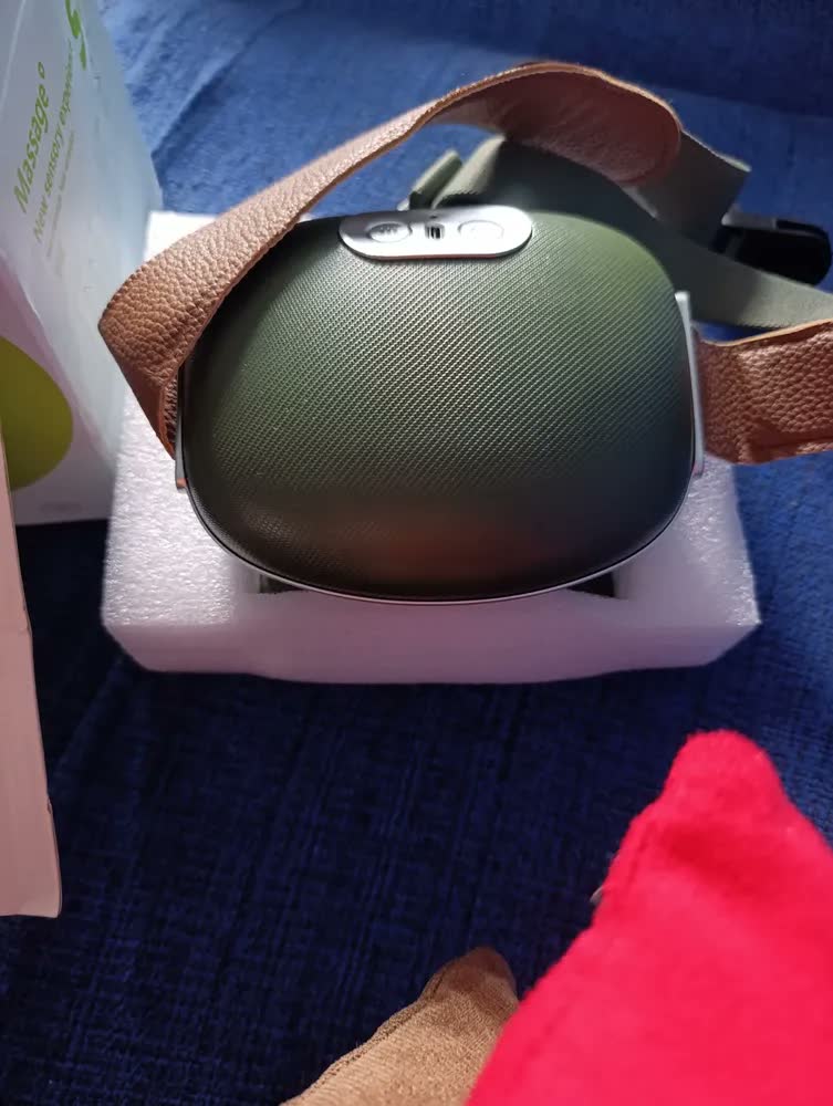 foto de Massageador Pescoco Ombro Recarregavel 3d Com Aquecimento Verde-musgo