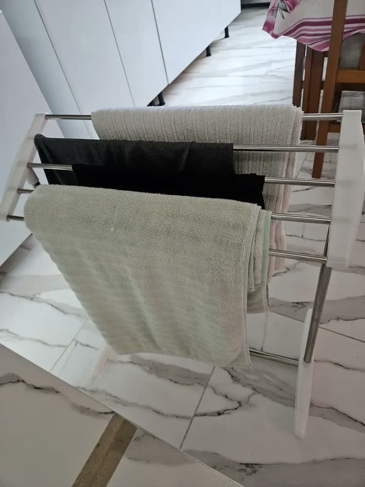 foto de Varal De Chão Portátil 5 Hastes Inox Aluminio Roupas Organizador Compacto Toalheiro Varanda - Starhouse