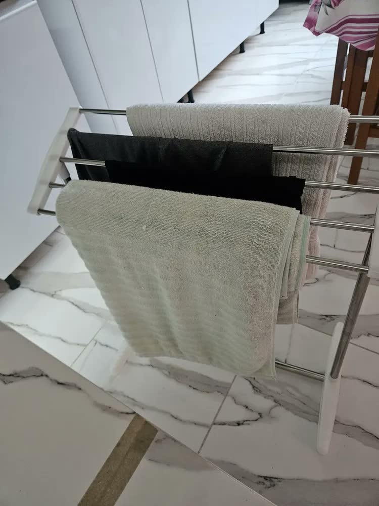 foto de Varal De Chão Portátil 5 Hastes Inox Aluminio Roupas Organizador Compacto Toalheiro Varanda - Starhouse