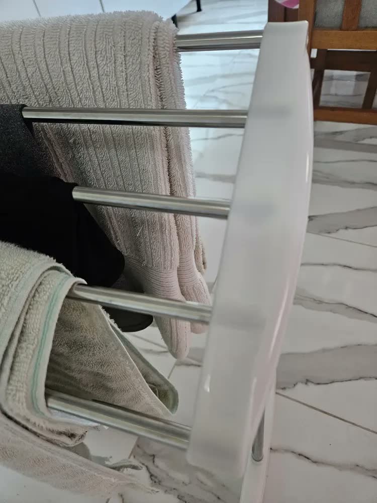 foto de Varal De Chão Portátil 5 Hastes Inox Aluminio Roupas Organizador Compacto Toalheiro Varanda - Starhouse