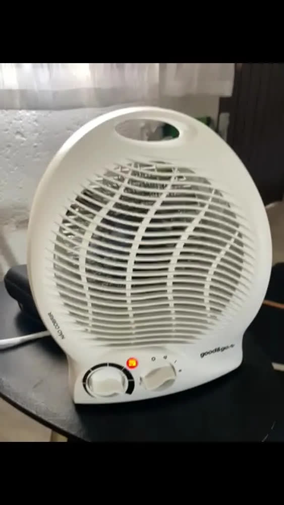 foto de Aquecedor De Ar Eletrico Portatil Termoventilador Compacto Pontente 1500 W Proteção Ventilador 6 Niveis Tempertatura