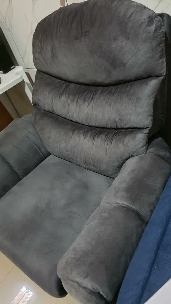 foto de Poltrona Cadeira Reclinável Papai E Mamãe Com Encosto Confortável Retrátil Para Sala De Descanso E Amamentação Cor Cinza Newllar